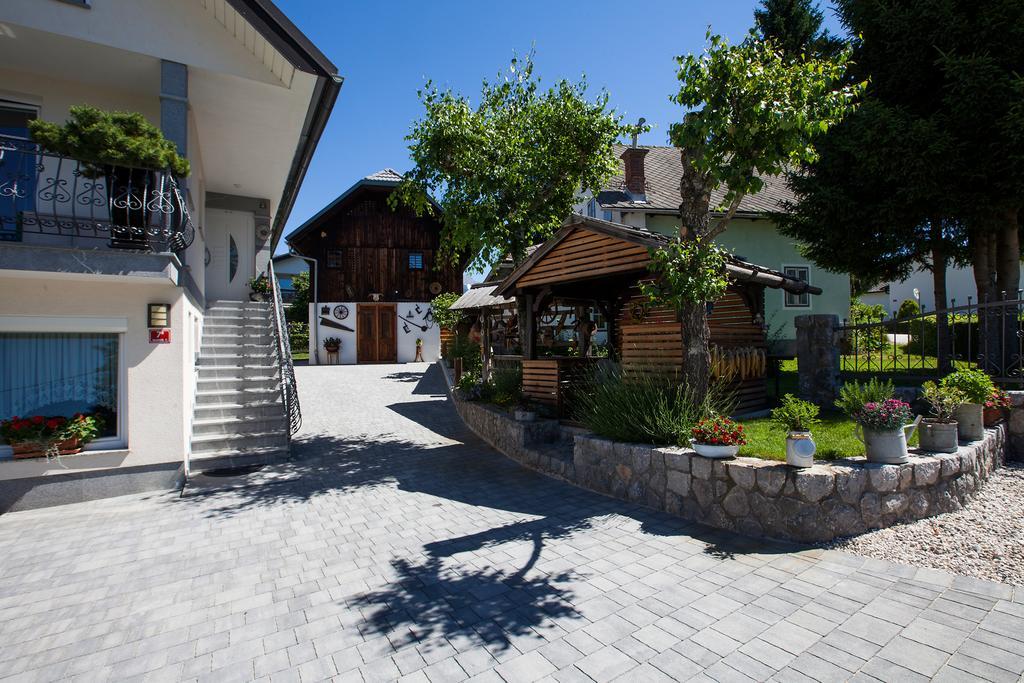 Barn House Mm
